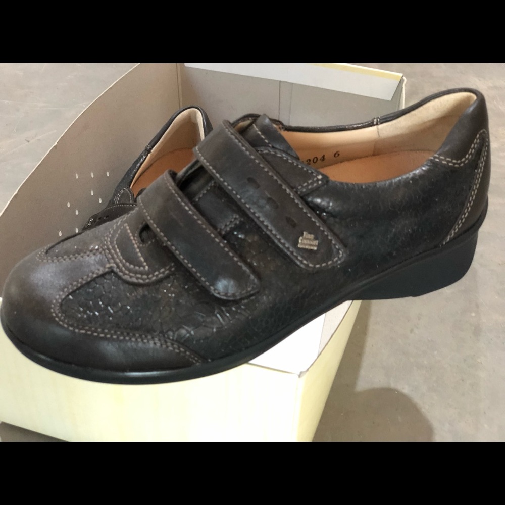 Finn Comfort size 6.5 Quebec Haity earth classic